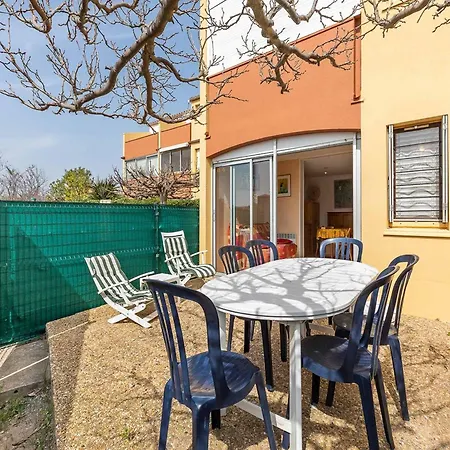 Bright Coastal Retreat - * Agde